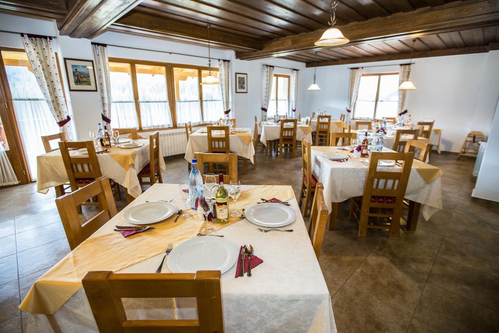 Pensiunea Sureanu Tău Bistra Exteriér fotografie
