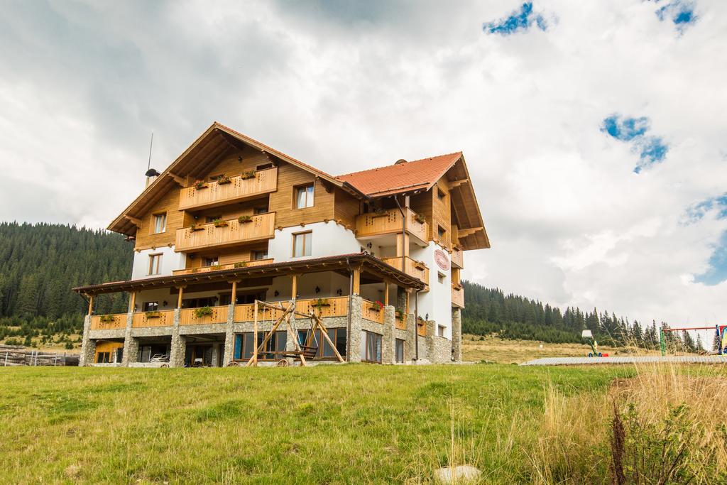 Pensiunea Sureanu Tău Bistra Exteriér fotografie