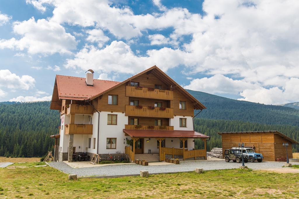 Pensiunea Sureanu Tău Bistra Exteriér fotografie